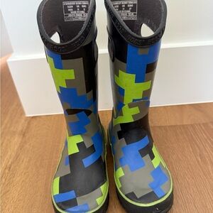 Bogs Blue and Green Rain Boots with Geometric Design